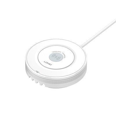 Desktop Wireless Charging Station AW003