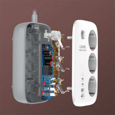 3 AC Outlets 4 USB Power Strip SE3436