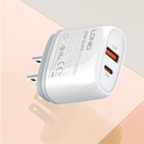 20W PD+QC3.0 Fast Charger Q229