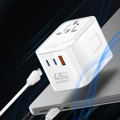 3 USB Ports 45W GaN Travel Adapter Z8