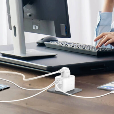3 USB Ports 45W GaN Travel Adapter Z8